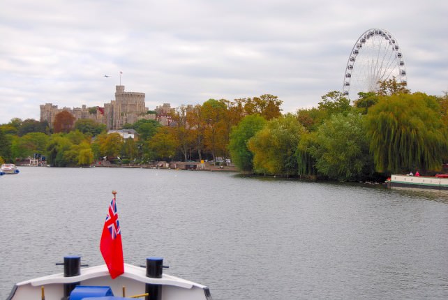 Magna Carta Luxury Canal Barge Cruises the River ThamesTowards Windsor Magna Carta Luxury Canal Barge Cruises the River ThamesTowards Windsor