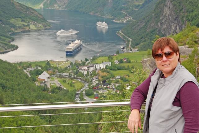 Viv Finds the Magic in Travel!